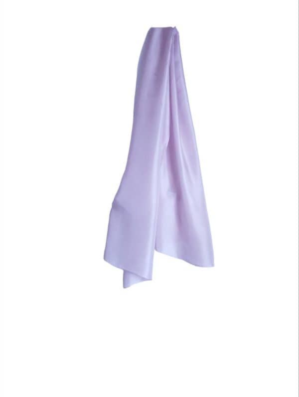 Sill stole lila shade Composition: Silk100% Color: Lila Dimensions: 0,50* 1,90 Care: Dry Clean