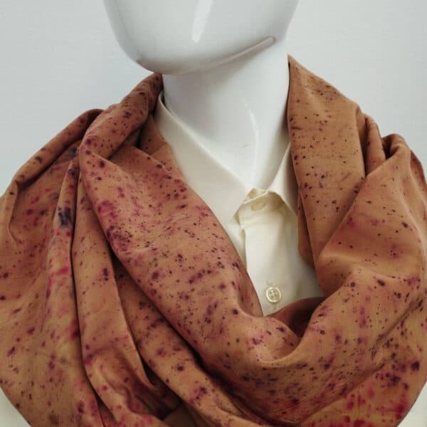 BROWN ECOPRINTED SCARF WITH SPLASHES